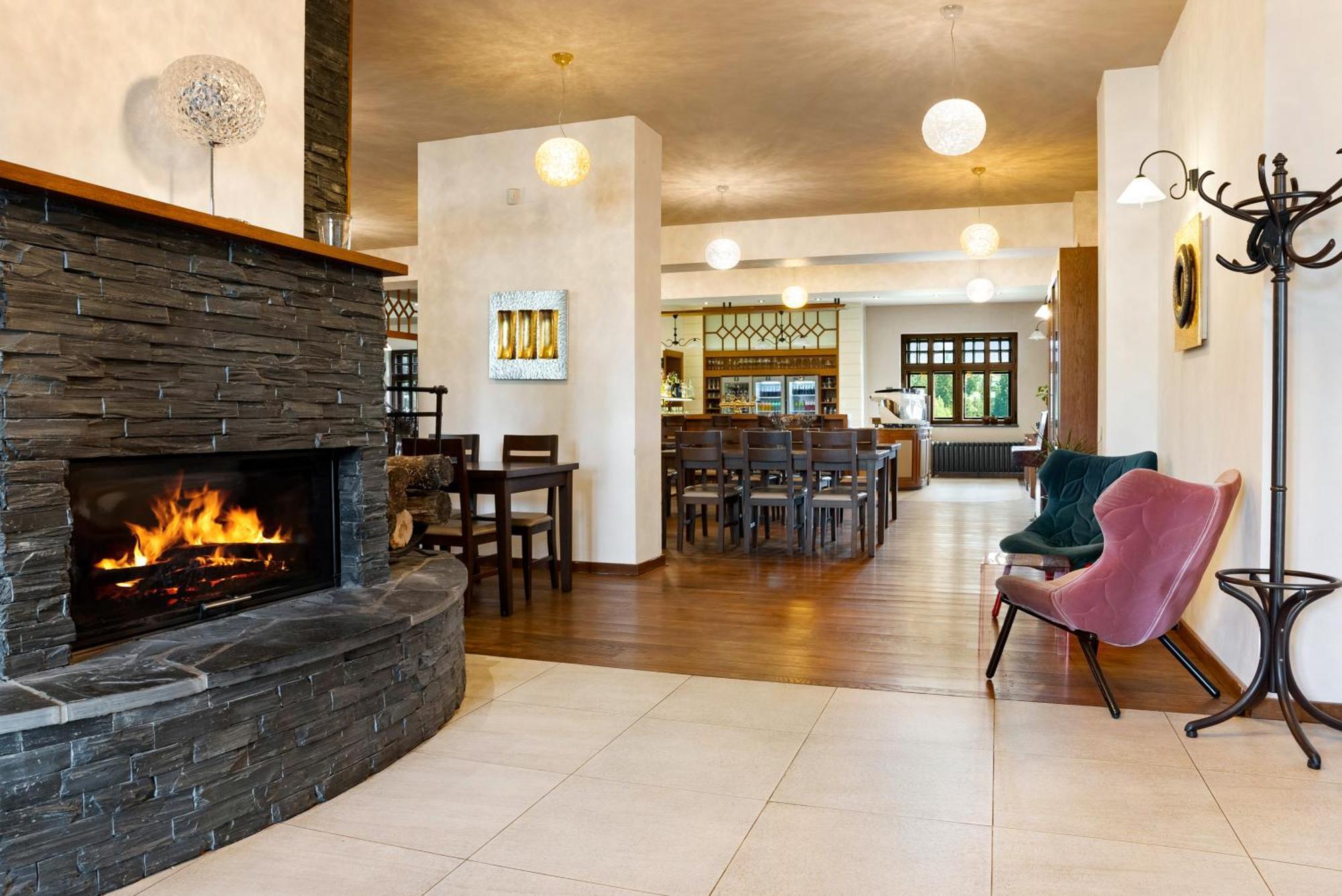 Hotel Franz Rejviz Luaran gambar