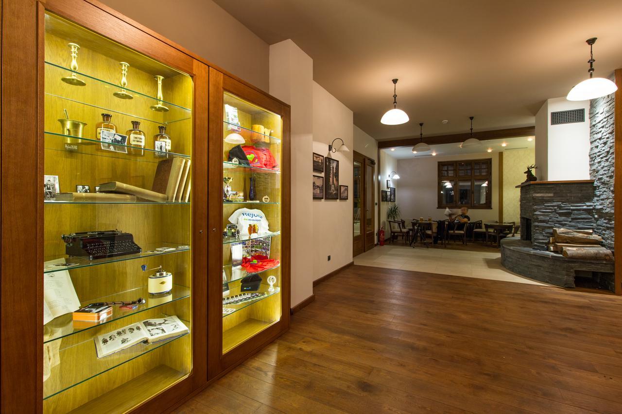 Hotel Franz Rejviz Luaran gambar