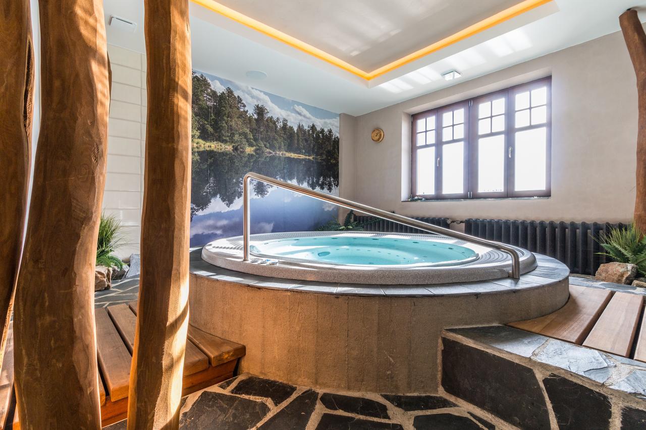 Hotel Franz Rejviz Luaran gambar