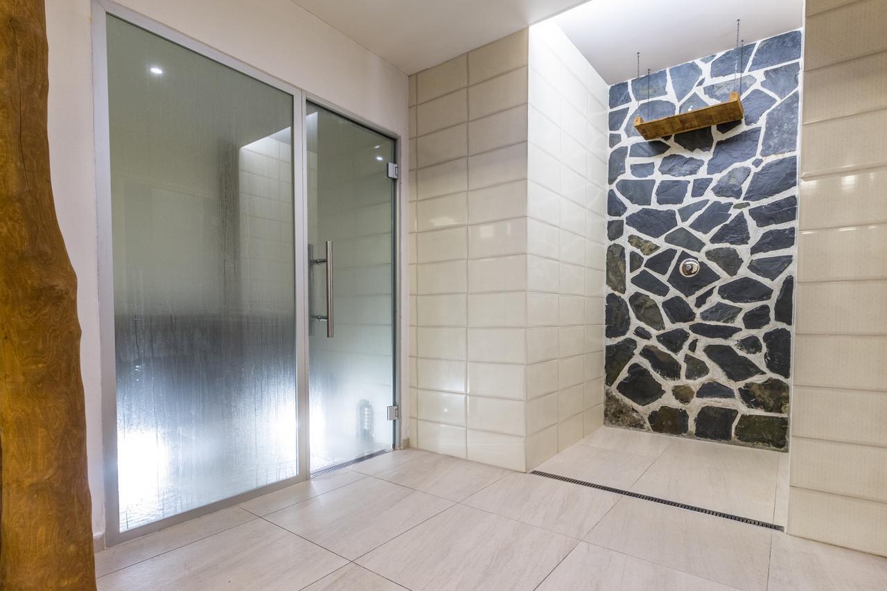 Hotel Franz Rejviz Luaran gambar